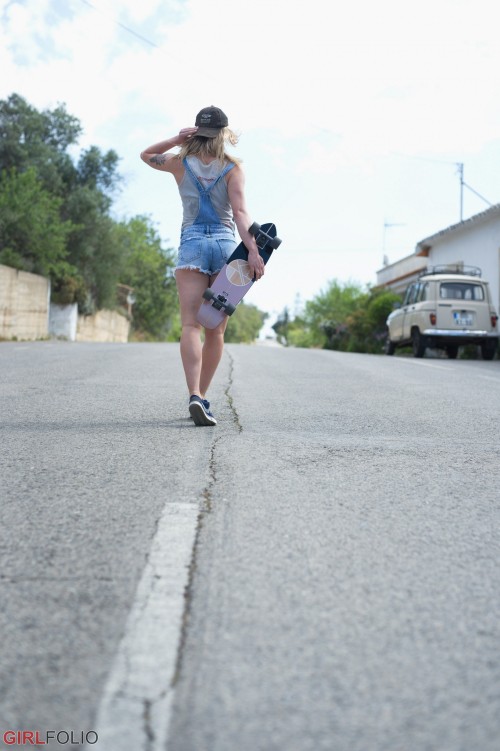 'Rad' Skater Girl